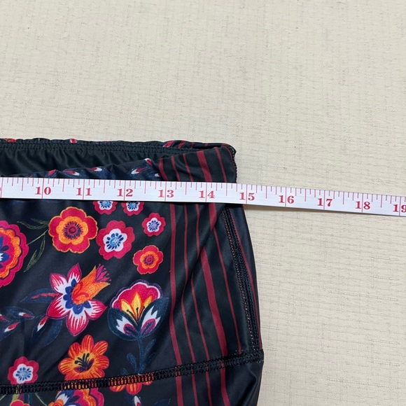 Yoga Democracy XL folklore leggings - Picture 5 of 10